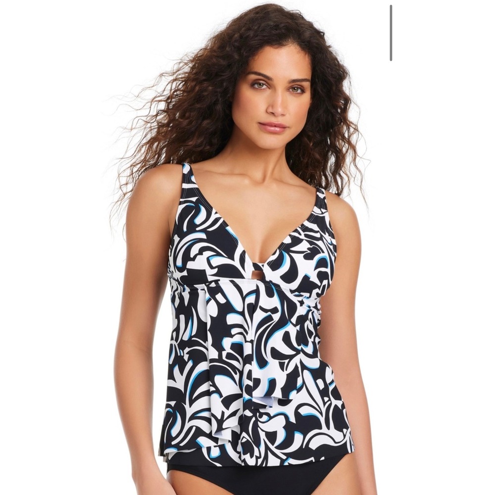 NWT Beyond Control Swimwear TankiniTop Womens  Floral Print Size 12 $94